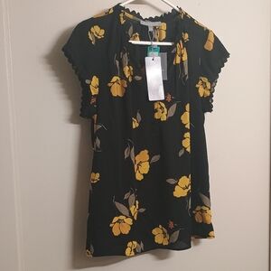 Daniel Rainn Seneca Scallop Sleeve Black Blouse with Yellow Floral Pattern